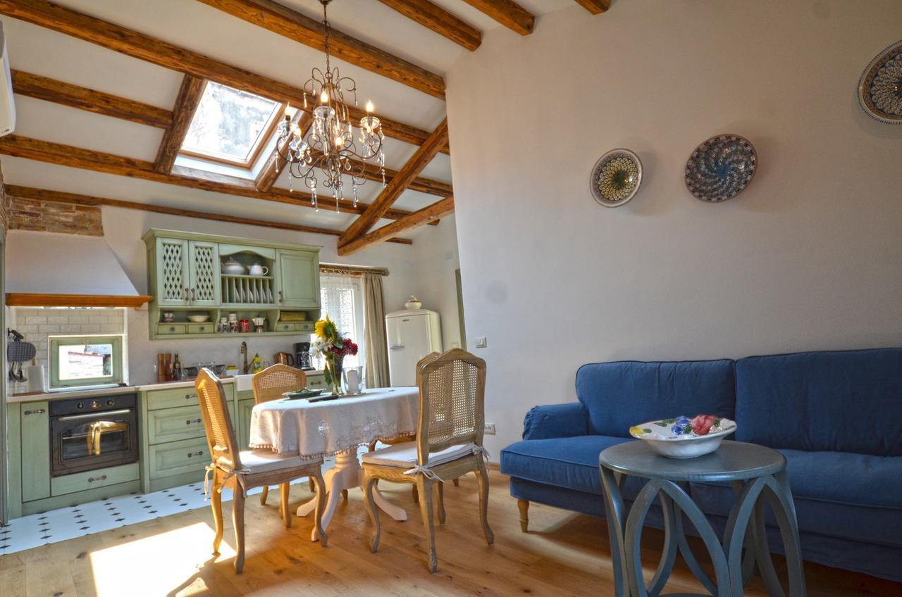 Hotel Arnolongo B4 Sea View à Rovinj Extérieur photo